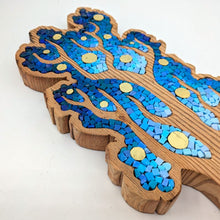 Laden Sie das Bild in den Galerie-Viewer, Großer dunkelroter Baum