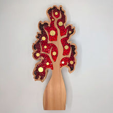 Laden Sie das Bild in den Galerie-Viewer, Großer dunkelroter Baum