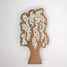 Laden Sie das Bild in den Galerie-Viewer, Großer dunkelroter Baum