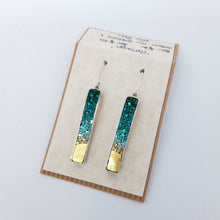 Carica l'immagine nel visualizzatore di Gallery, Orecchini lunghi Paesaggi Oro - Verde acqua