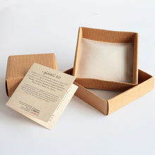 Carica l'immagine nel visualizzatore di Gallery, Collana Paesaggi in Oro e Verde Acqua