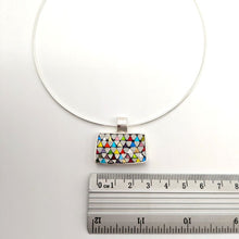 Carica l'immagine nel visualizzatore di Gallery, Collana rettangolare Delta multicolor
