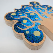 Laden Sie das Bild in den Galerie-Viewer, Großer dunkelroter Baum
