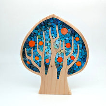 Carica l'immagine nel visualizzatore di Gallery, Albero fiamma blu con frutti arancio 064
