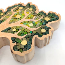 Carica l'immagine nel visualizzatore di Gallery, Albero verde con frutti oro 074
