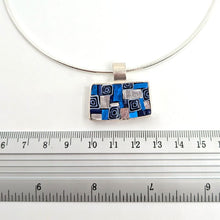 Carica l'immagine nel visualizzatore di Gallery, Pendente rettangolare Tessuto in blu
